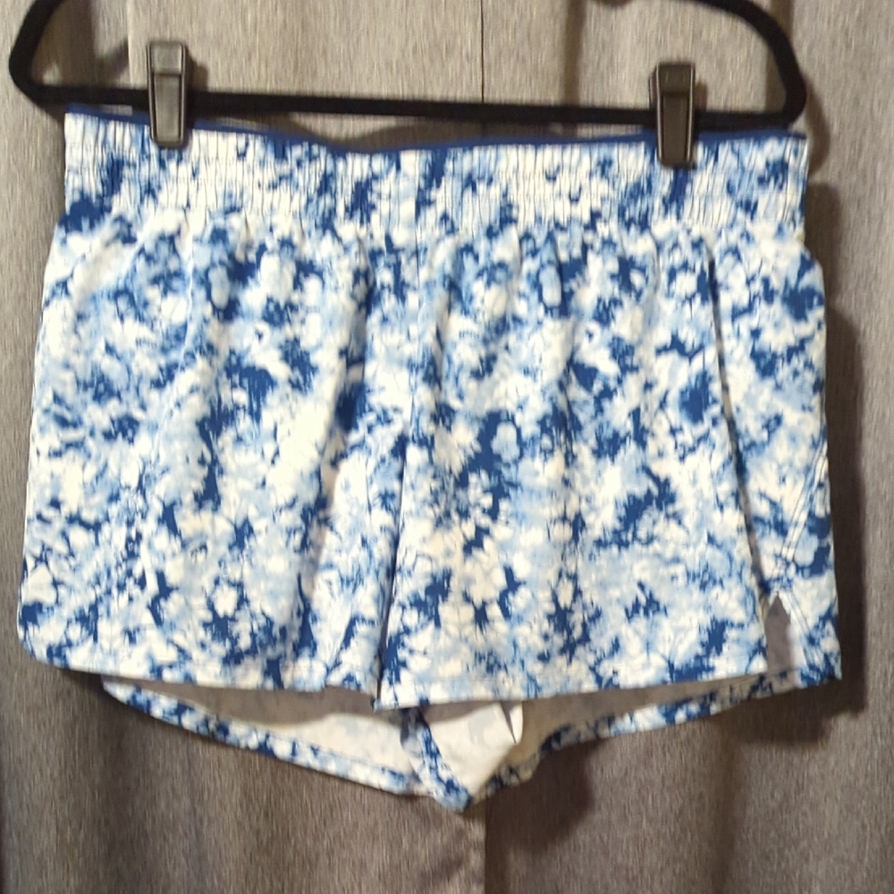 GAP Blue and White Tie-Dye Athletic Shorts New Without Tags